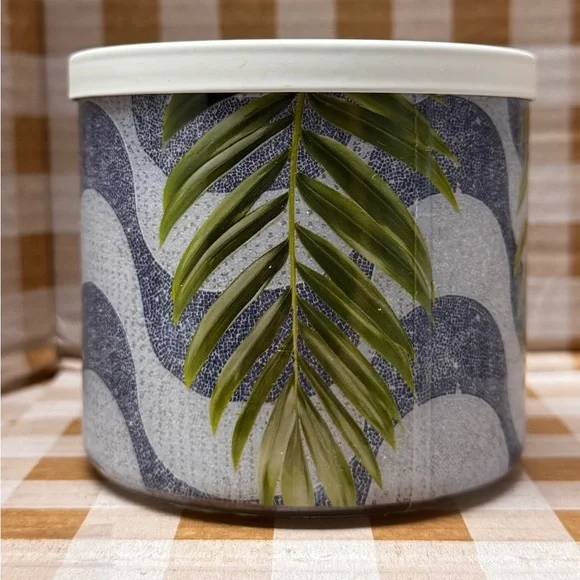 NEW B&BW Banana Cream Latte 3 wick candle - Picture 2 of 4